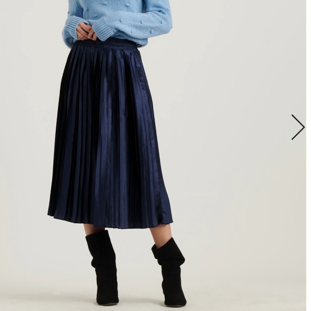 Lucky Brand Navy Pleated Brooklyn Skirt